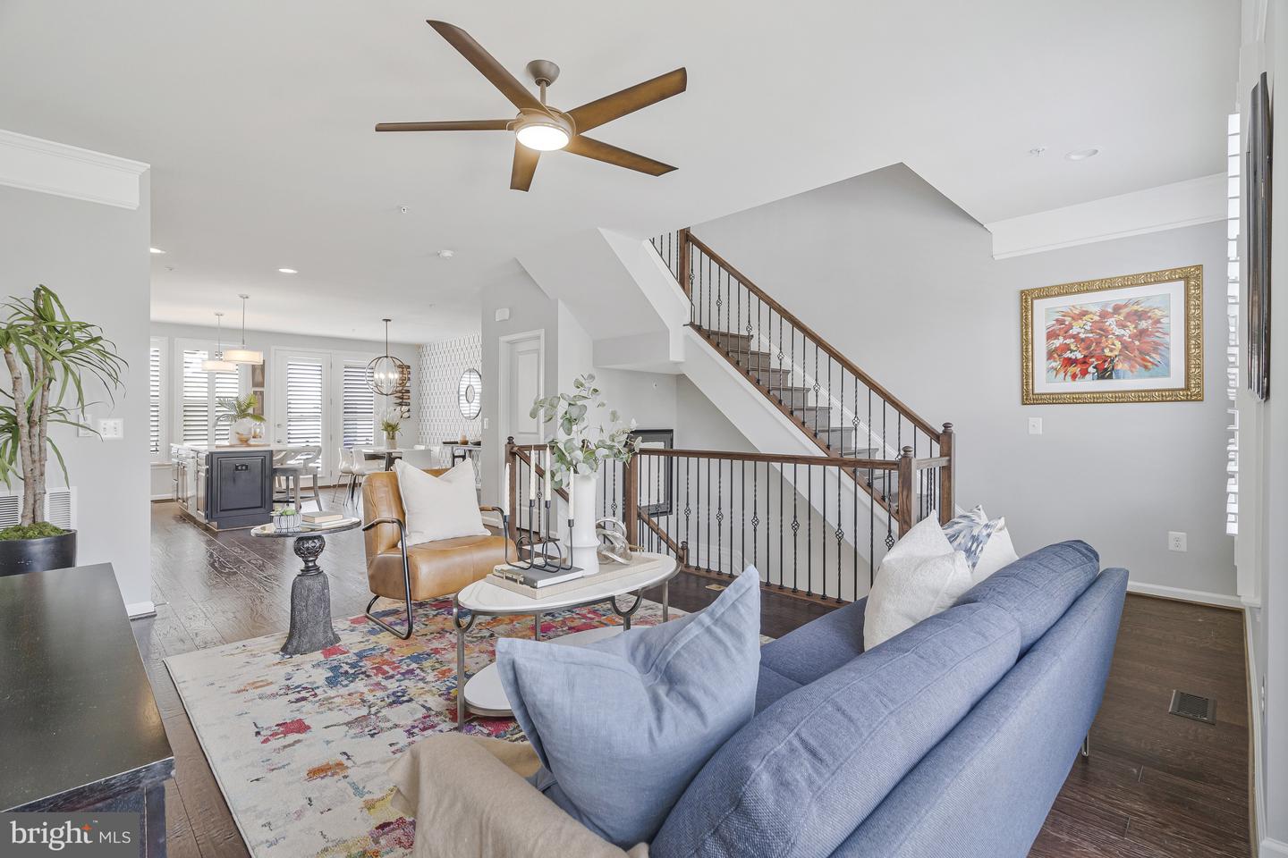 4836 Garden View Ln