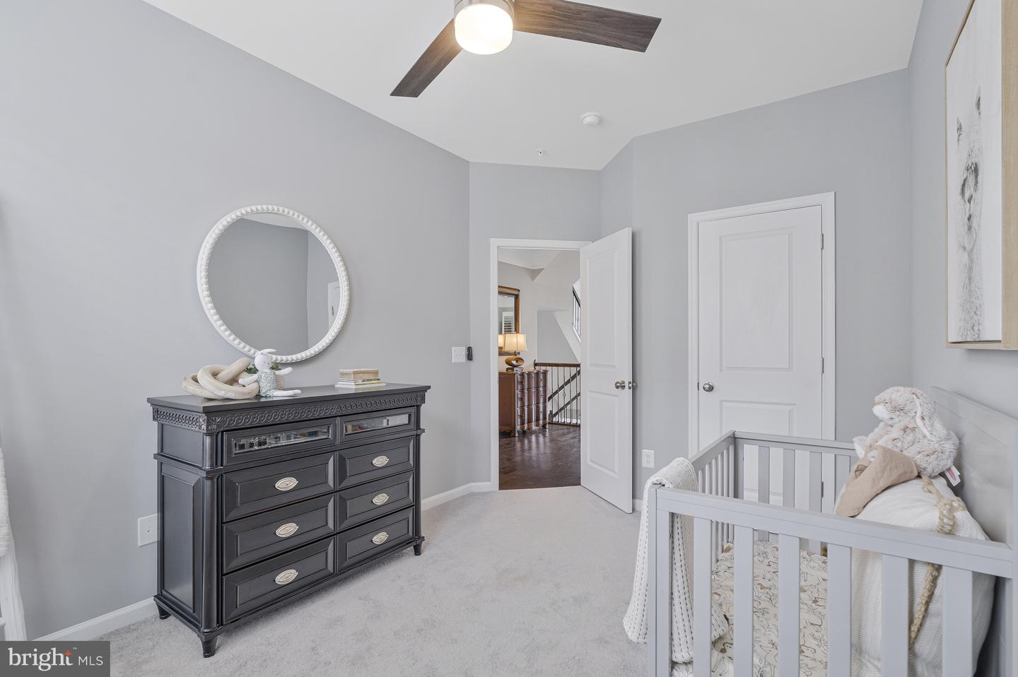4836 Garden View Ln