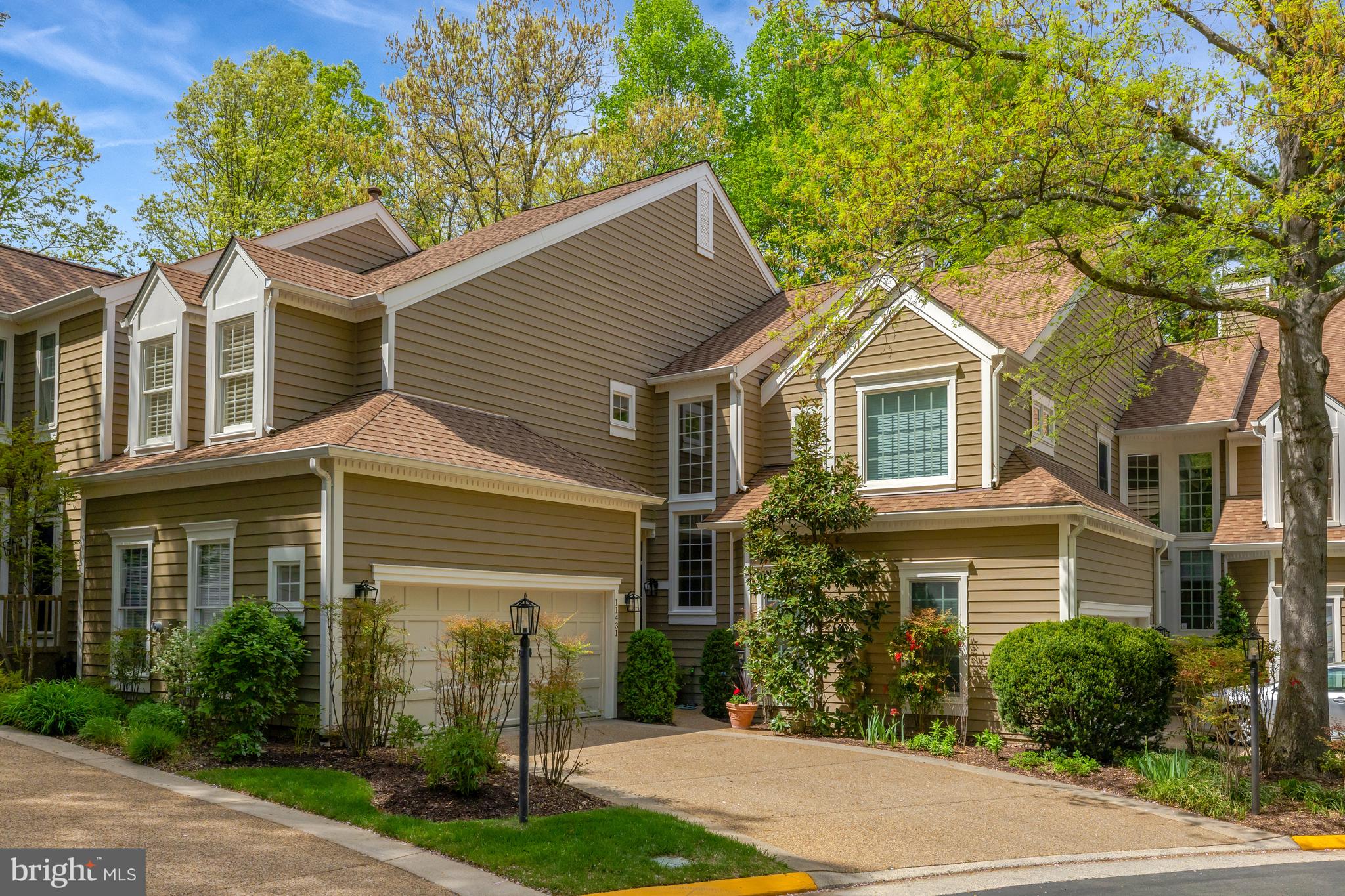 11431 Hollow Timber Way