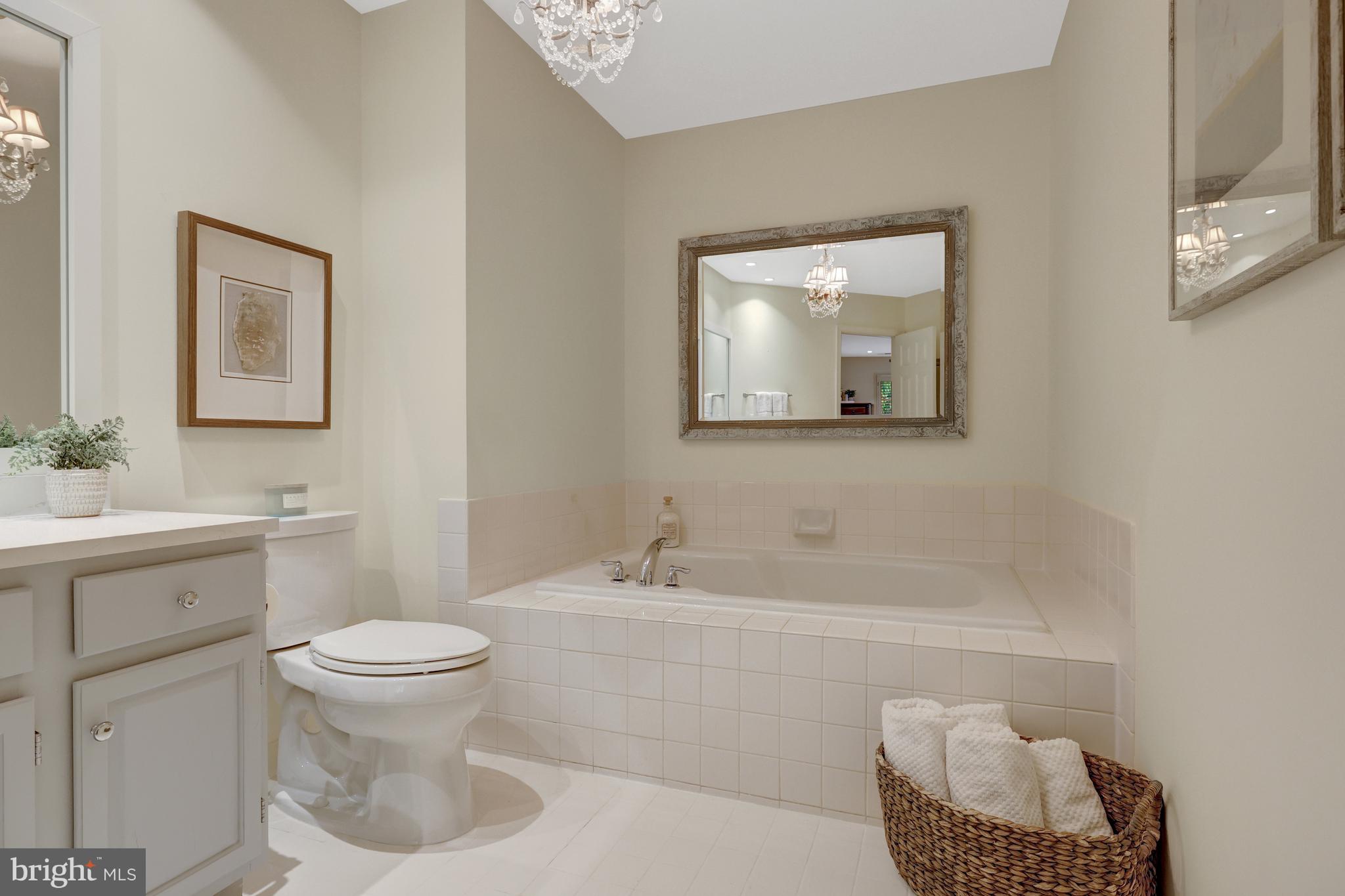 11431 Hollow Timber Way