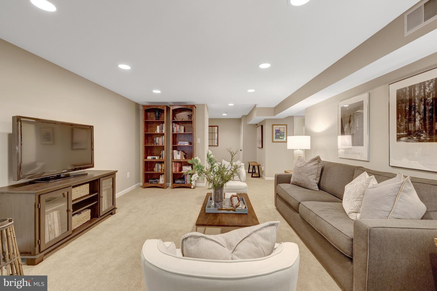 11430 Hollow Timber Ct