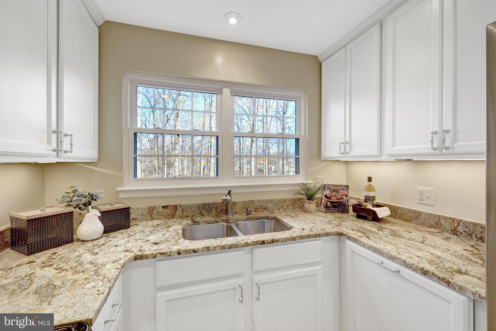 3802 GREEN RIDGE COURT 202