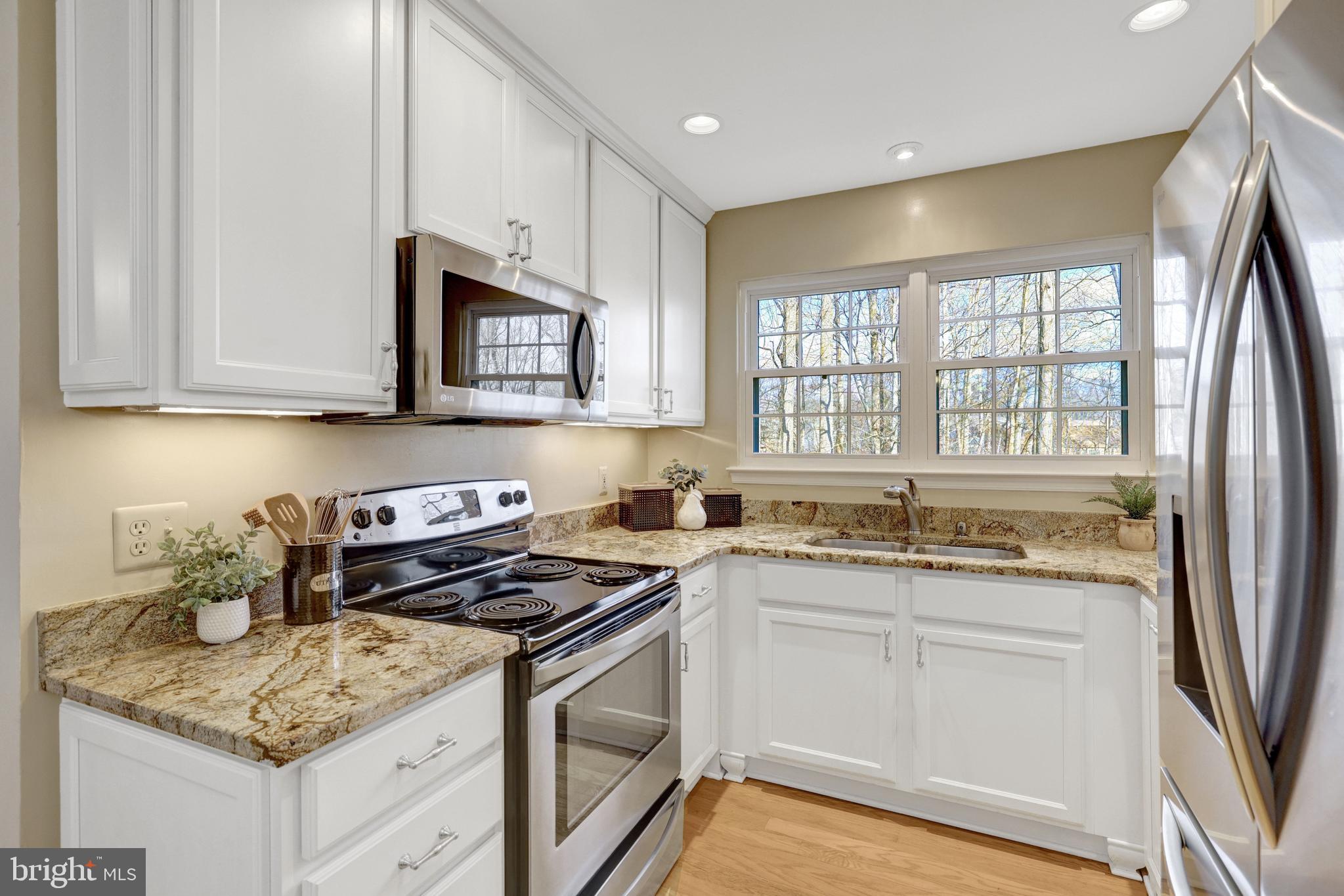 3802 GREEN RIDGE COURT 202