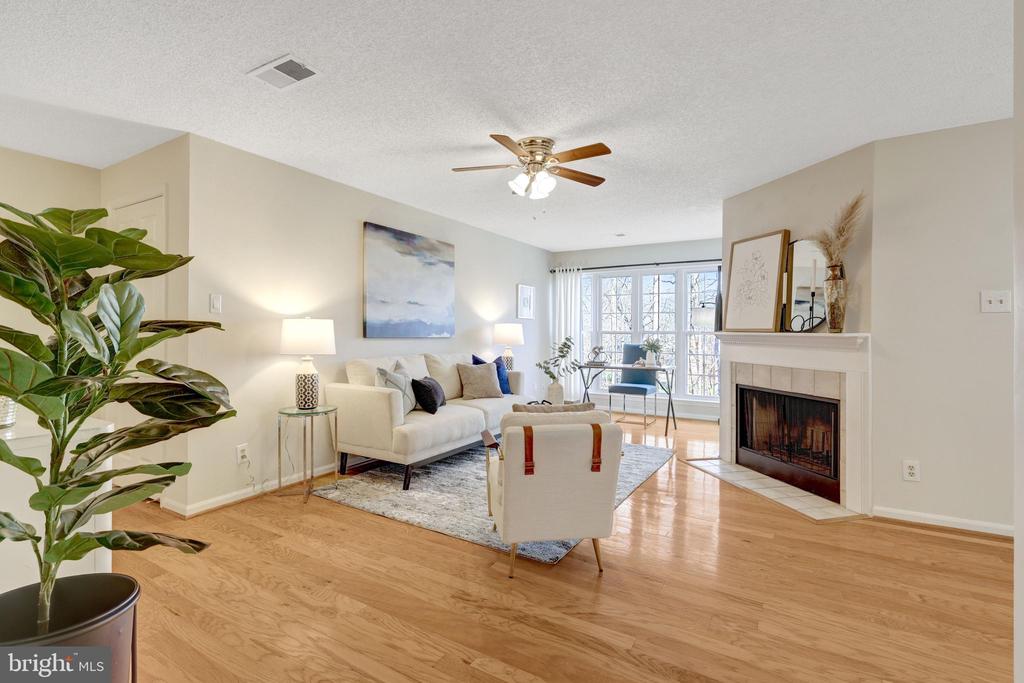 3802 GREEN RIDGE COURT 202