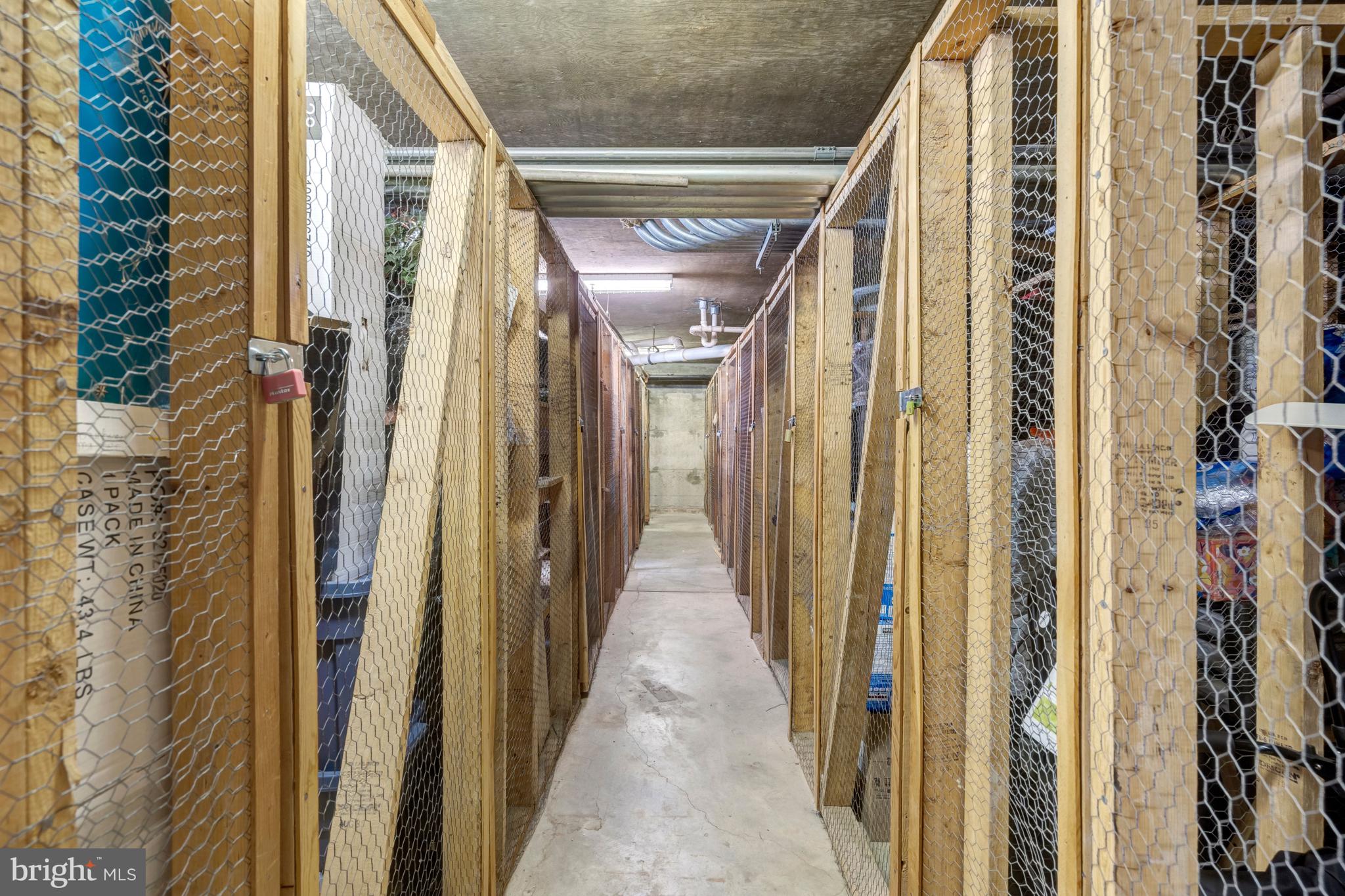 1951 SAGEWOOD LANE 619