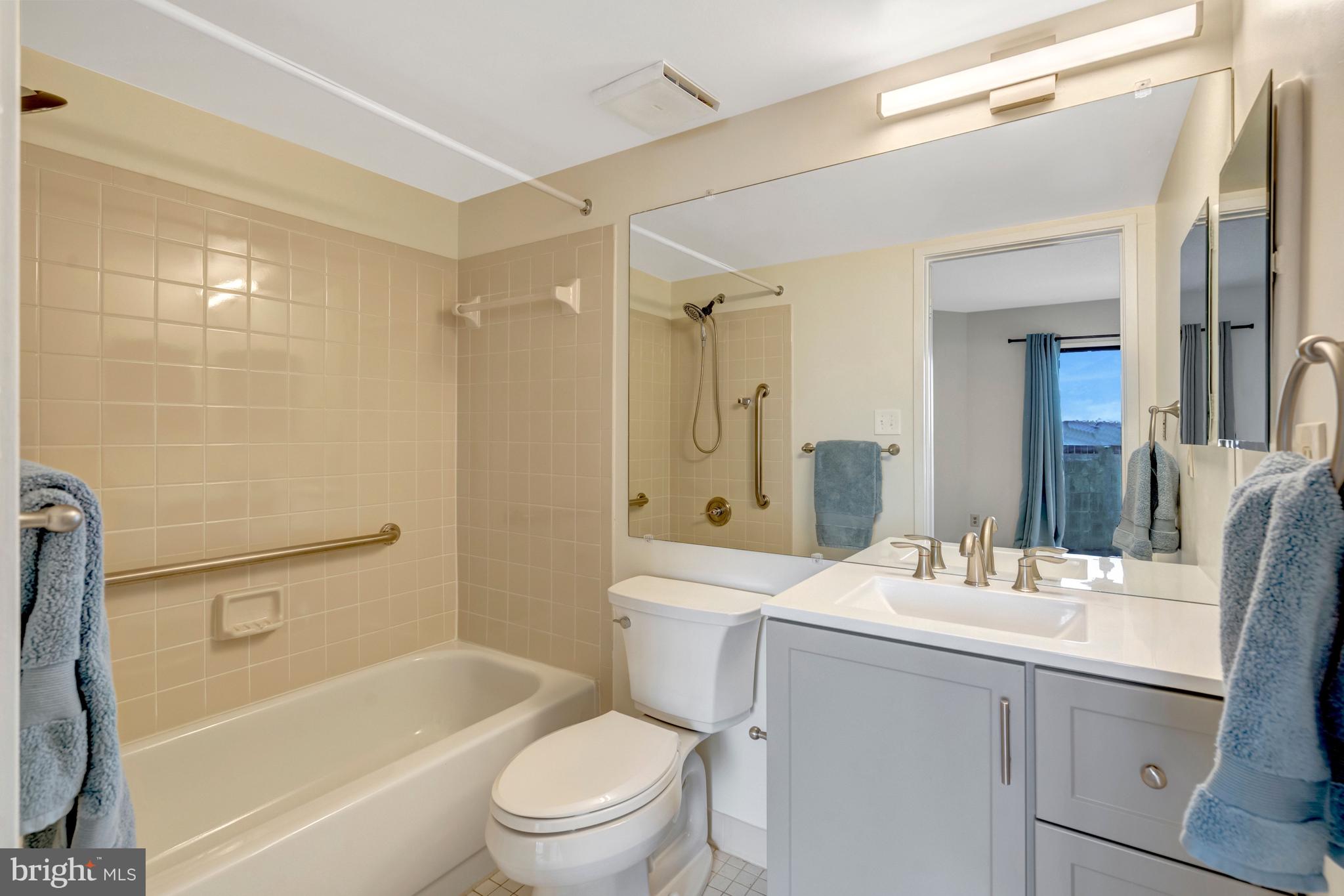 1951 SAGEWOOD LANE 619