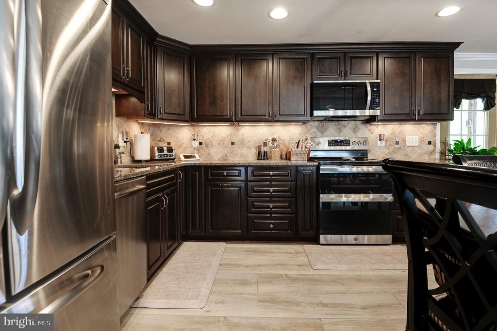 12609 ETRUSCAN DRIVE