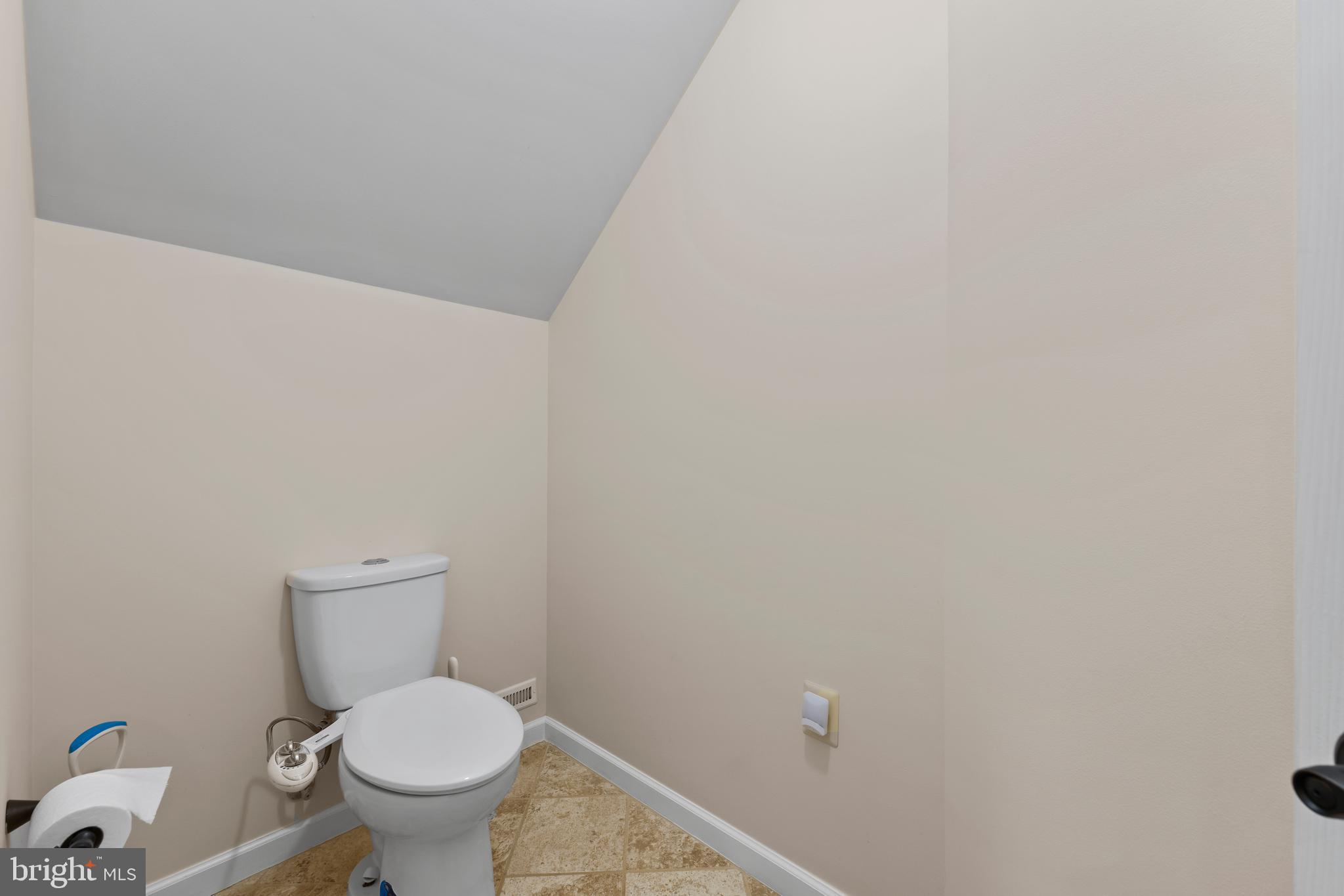 11019 RING ROAD