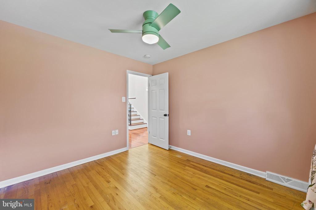 11019 RING ROAD