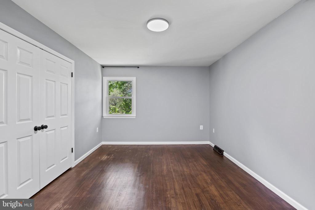 11019 RING ROAD