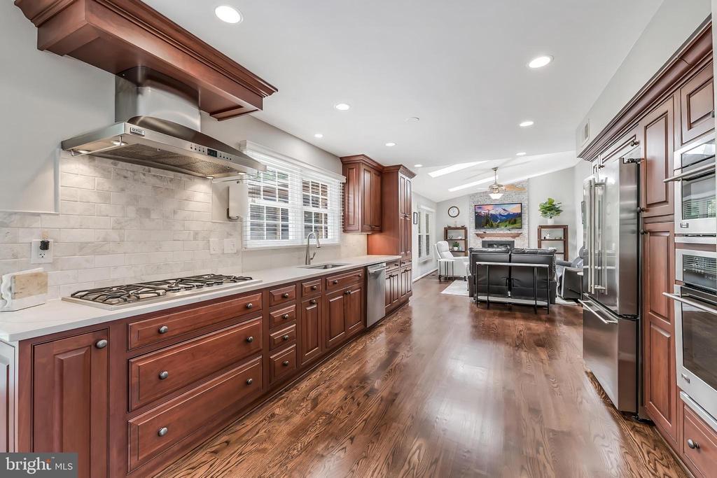 13387 GLEN TAYLOR LANE