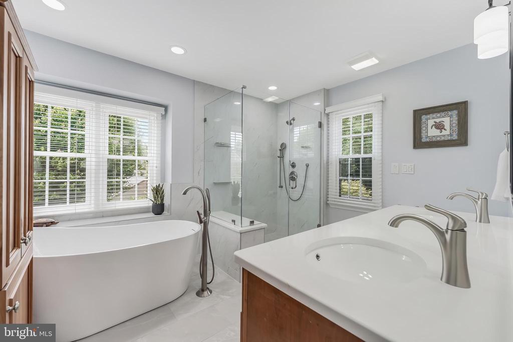 13387 GLEN TAYLOR LANE