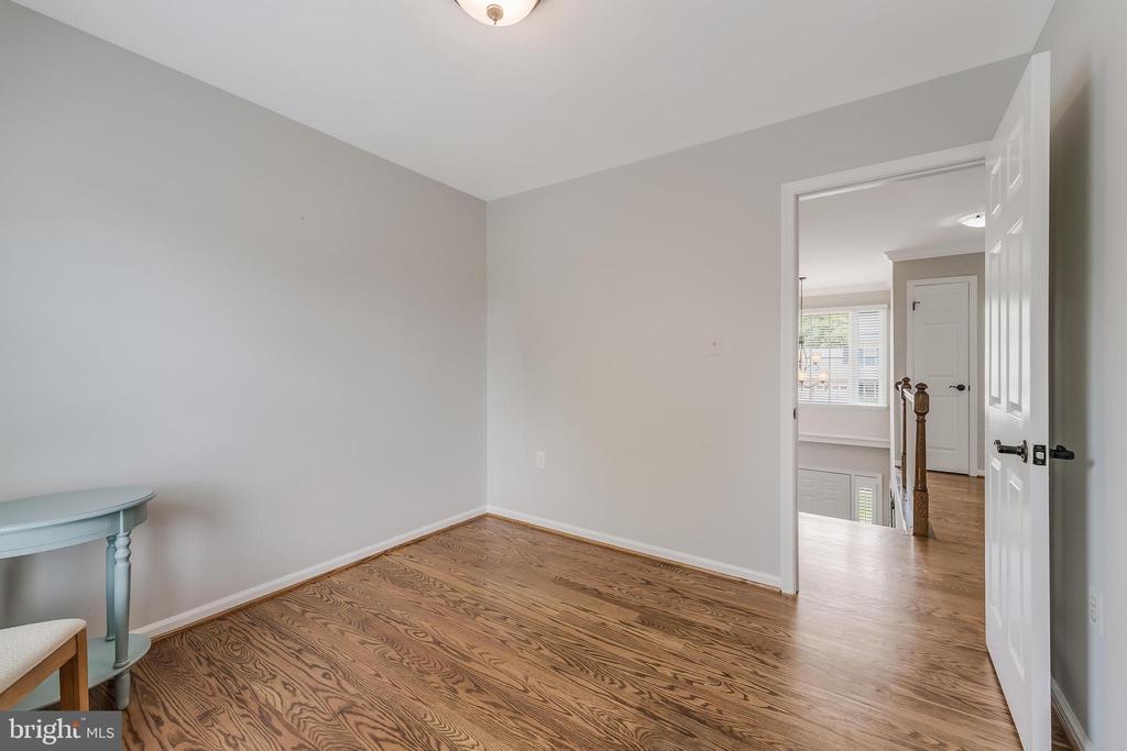 13387 GLEN TAYLOR LANE