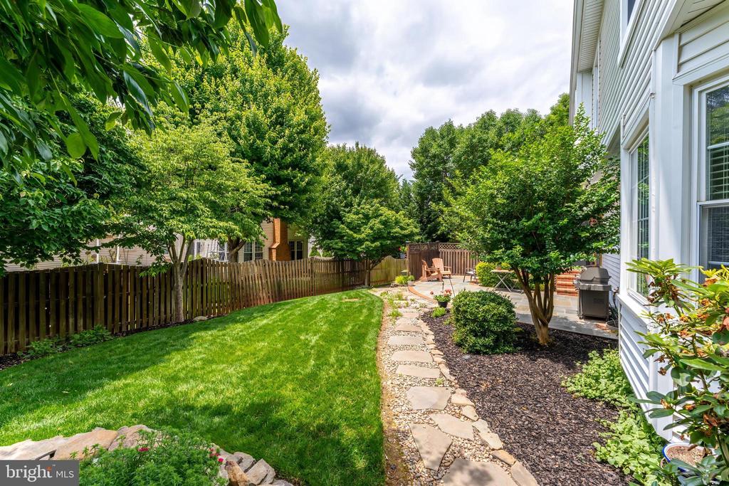 13387 GLEN TAYLOR LANE