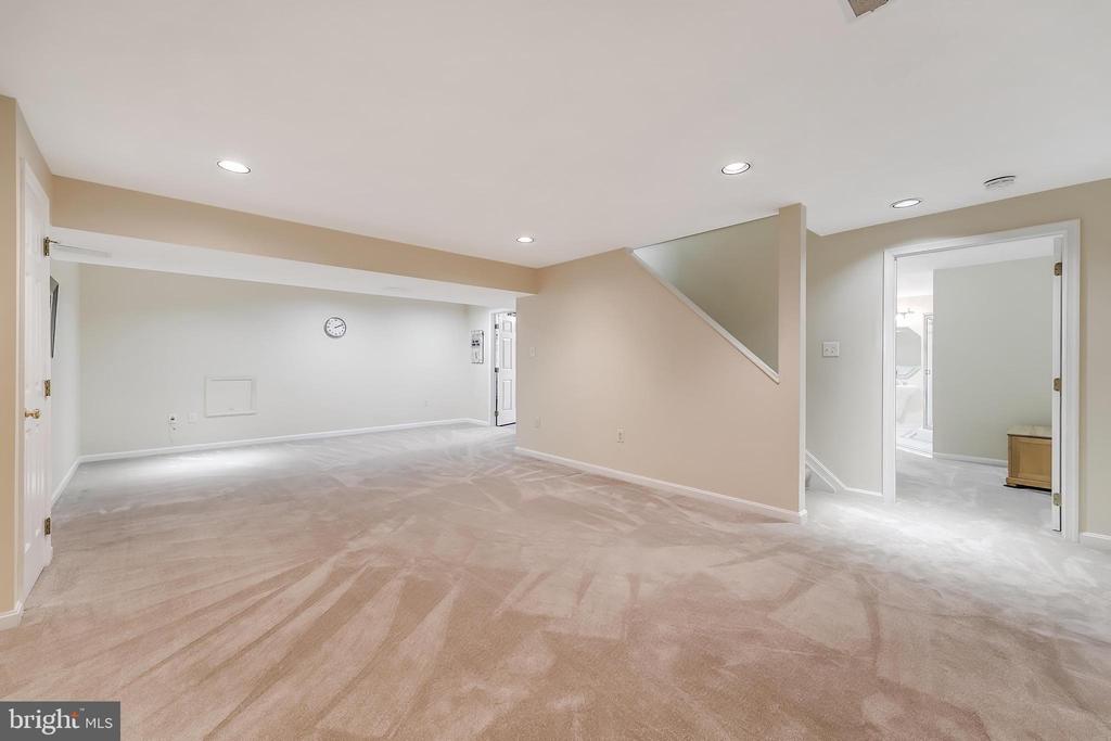 13387 GLEN TAYLOR LANE
