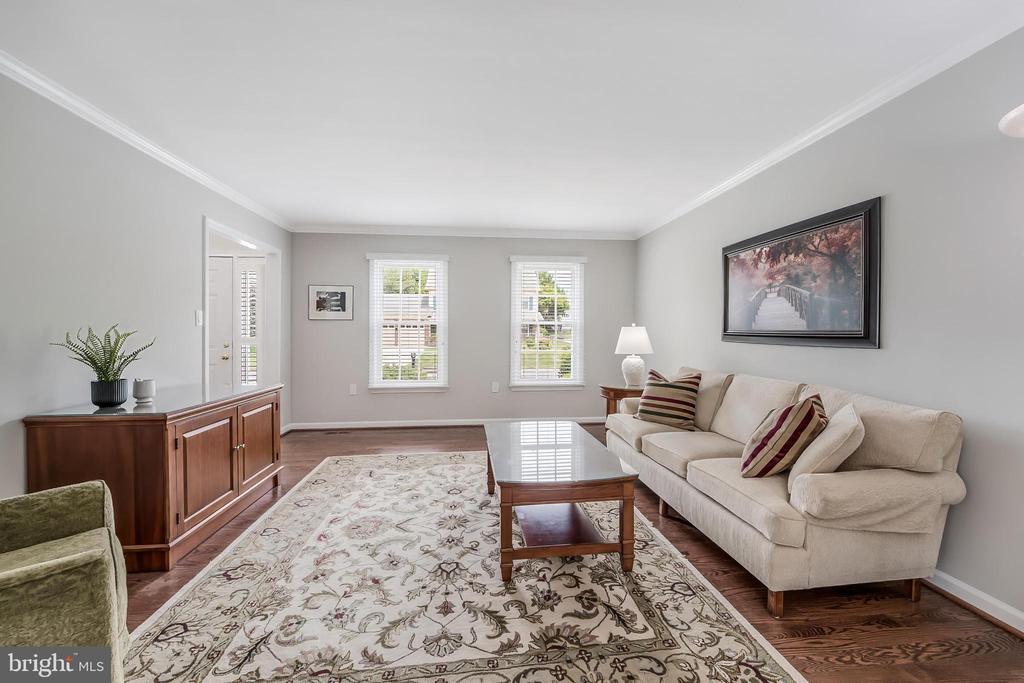 13387 GLEN TAYLOR LANE