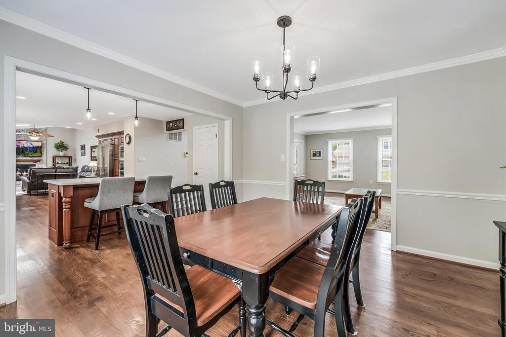 13387 GLEN TAYLOR LANE