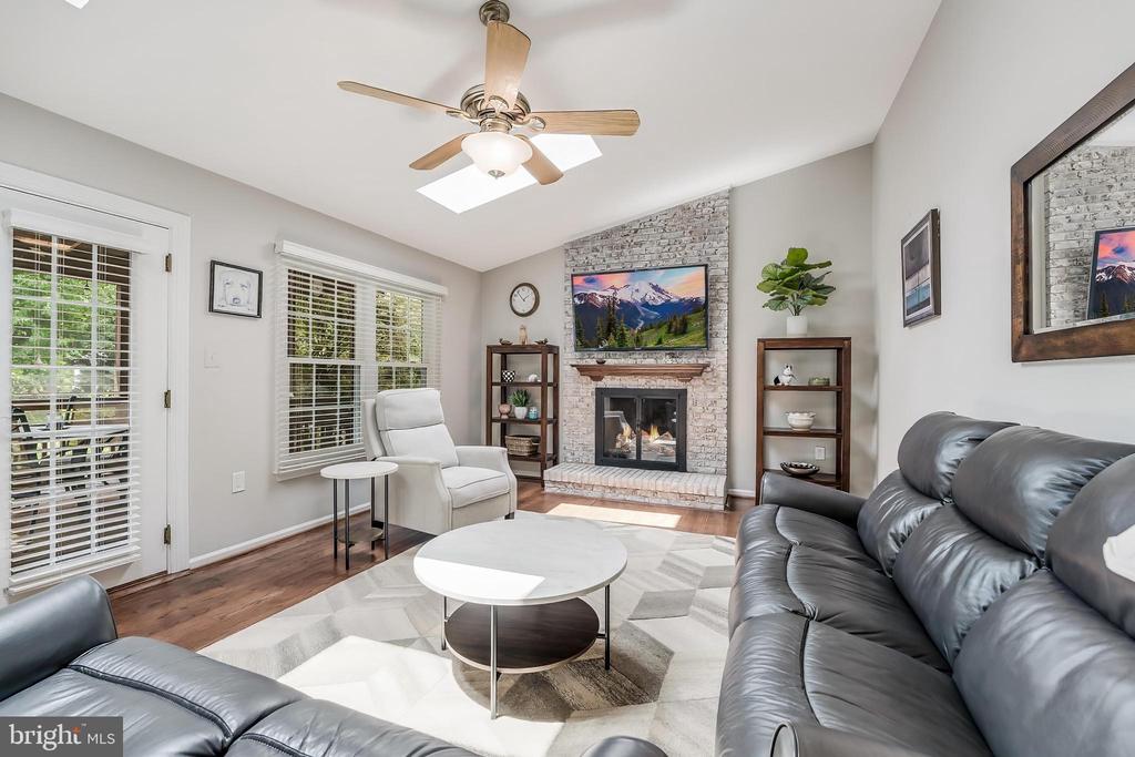 13387 GLEN TAYLOR LANE