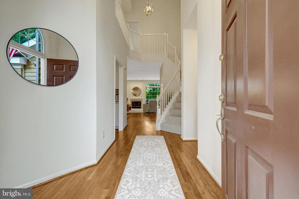 1258 WOODBROOK COURT