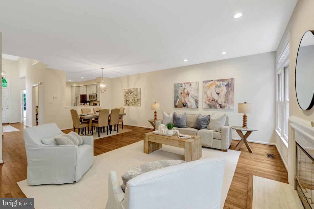 1258 WOODBROOK COURT