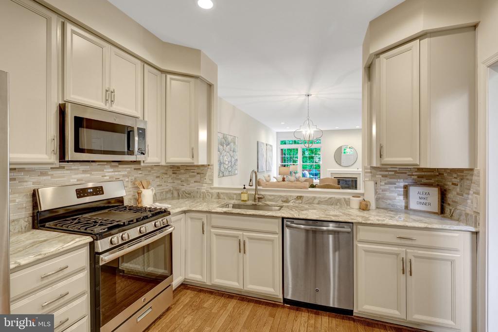 1258 WOODBROOK COURT