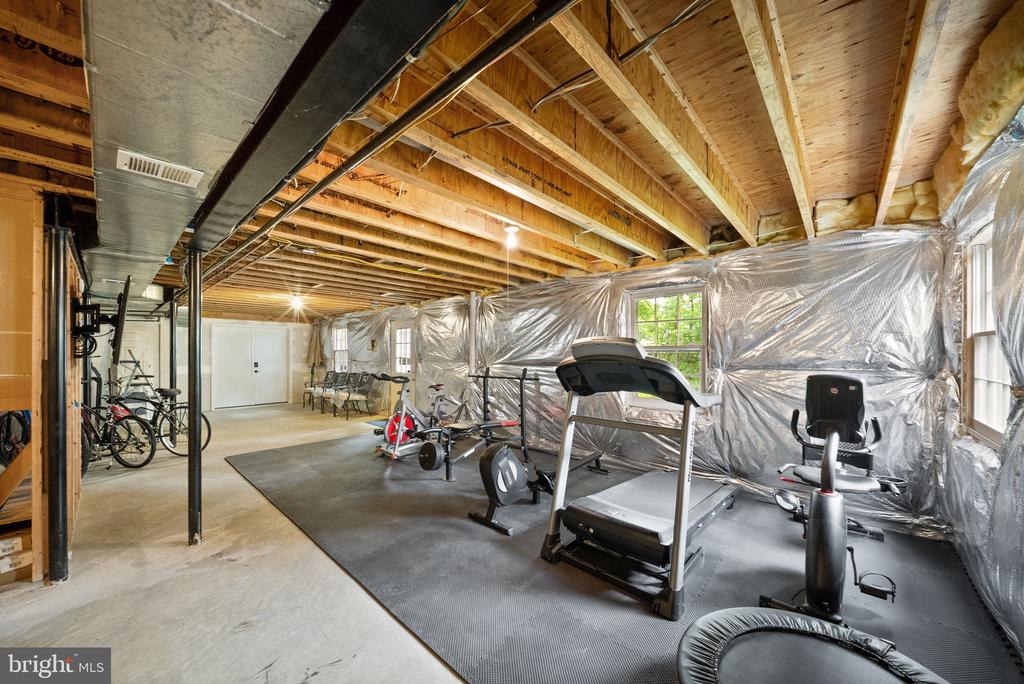 5667 LONESOME DOVE COURT