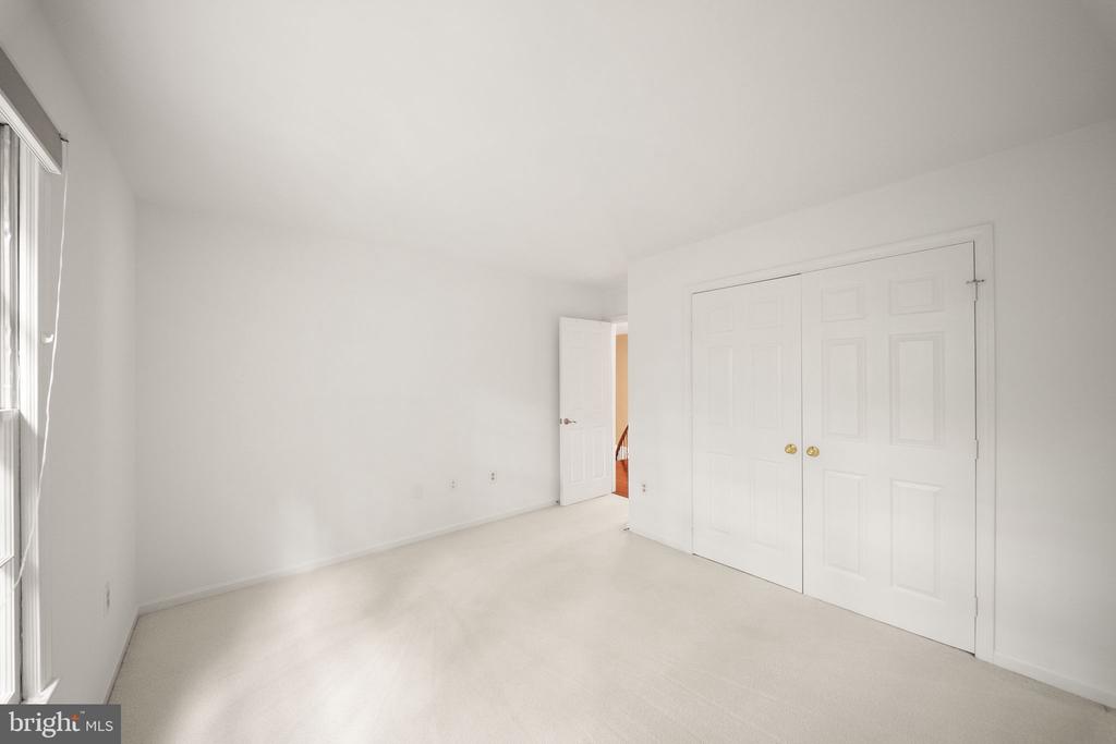 5667 LONESOME DOVE COURT