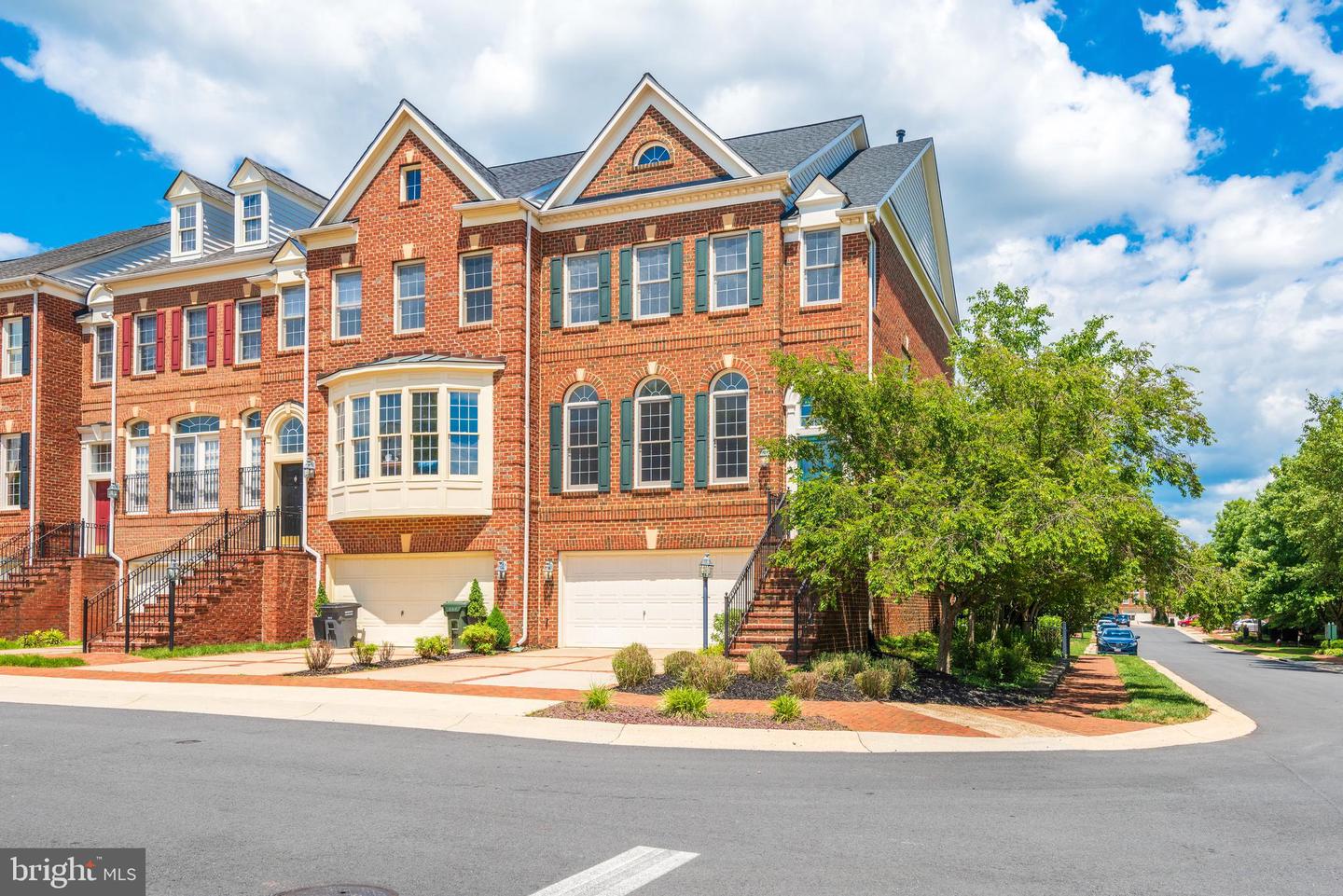 18554 Bear Creek Ter