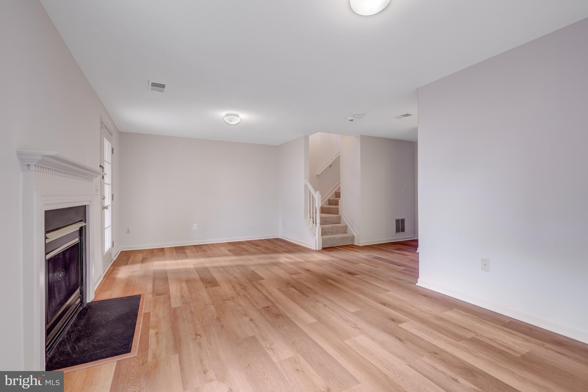 20872 Butterwood Falls Ter