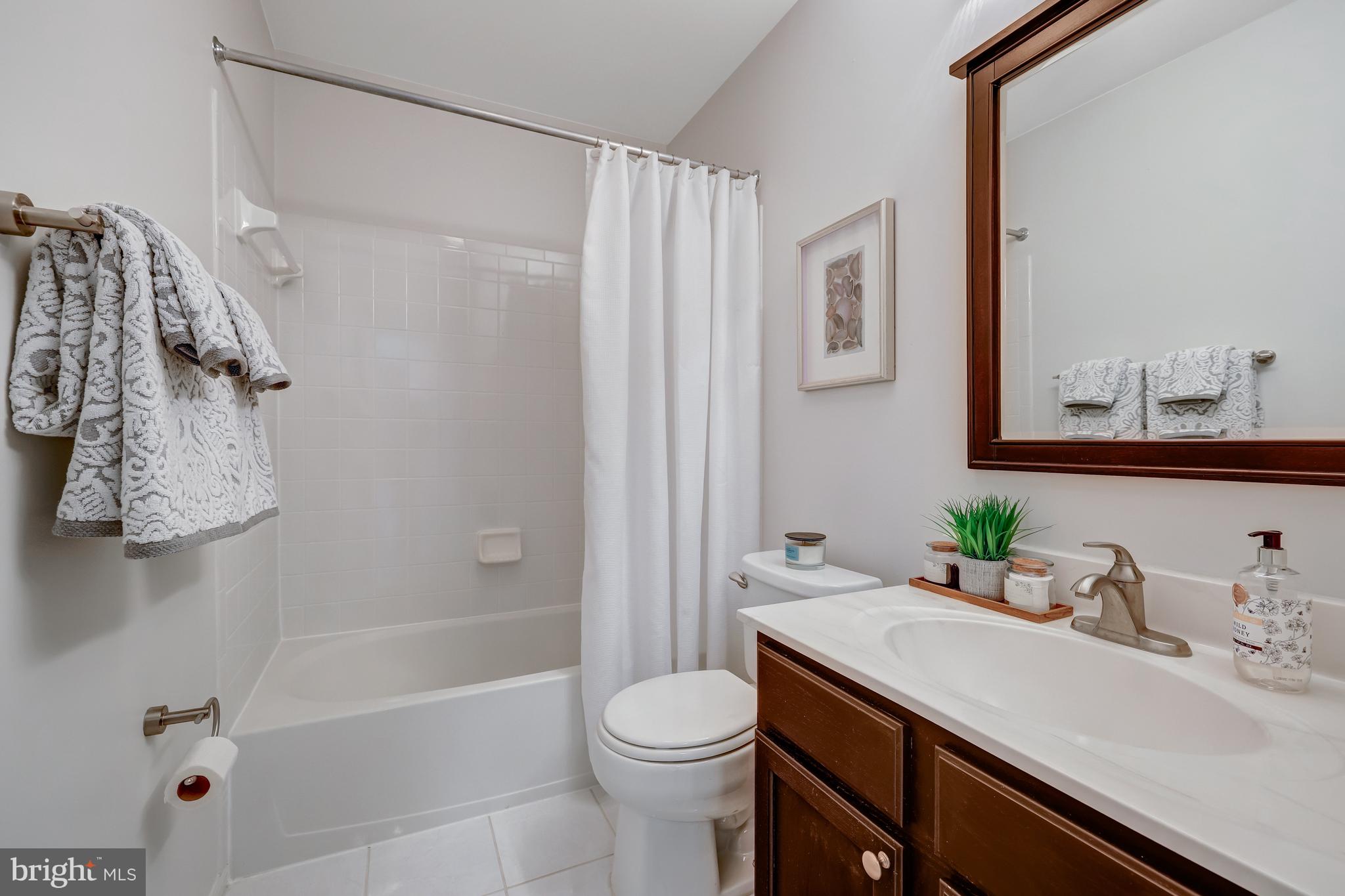 20872 Butterwood Falls Ter