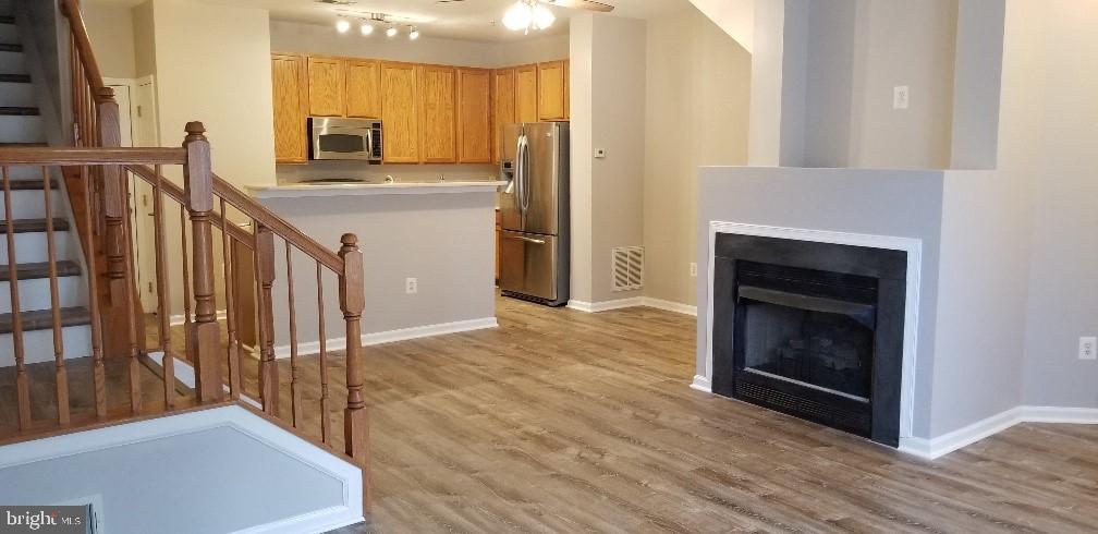 42215 BLACK ROCK TER