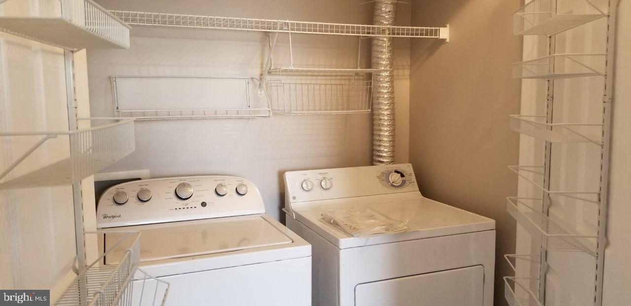 42215 BLACK ROCK TER