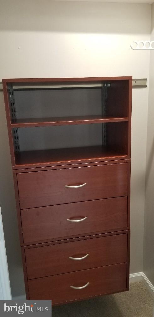 42215 BLACK ROCK TER