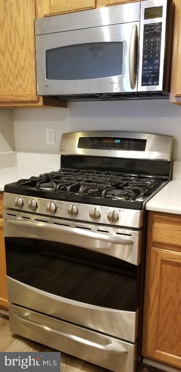 42215 BLACK ROCK TER