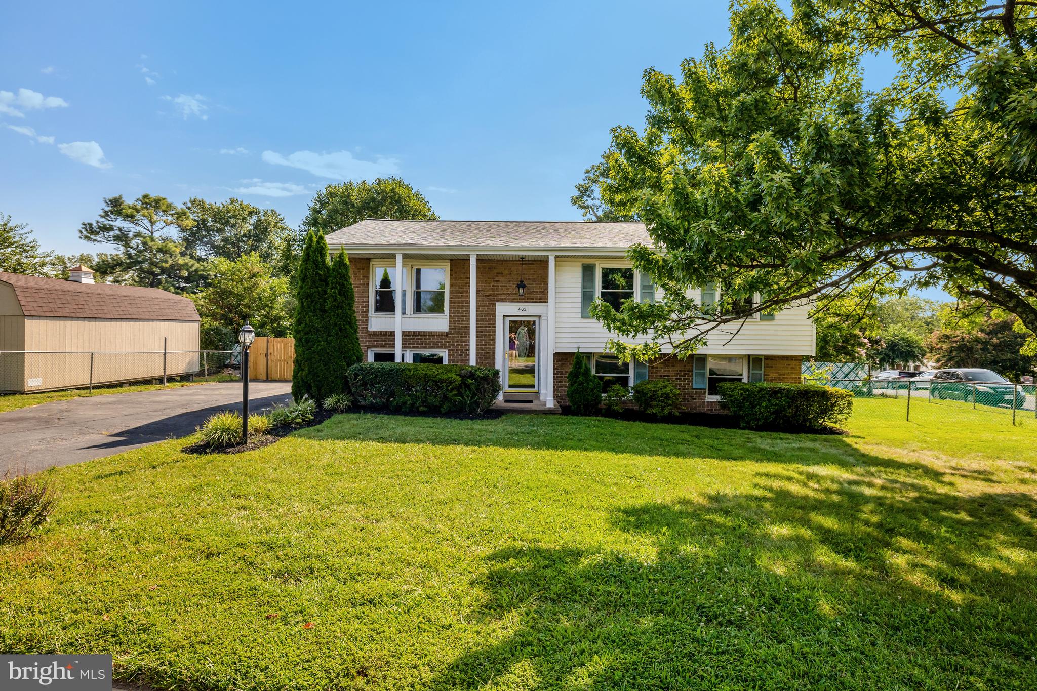 402 S Harrison Rd
