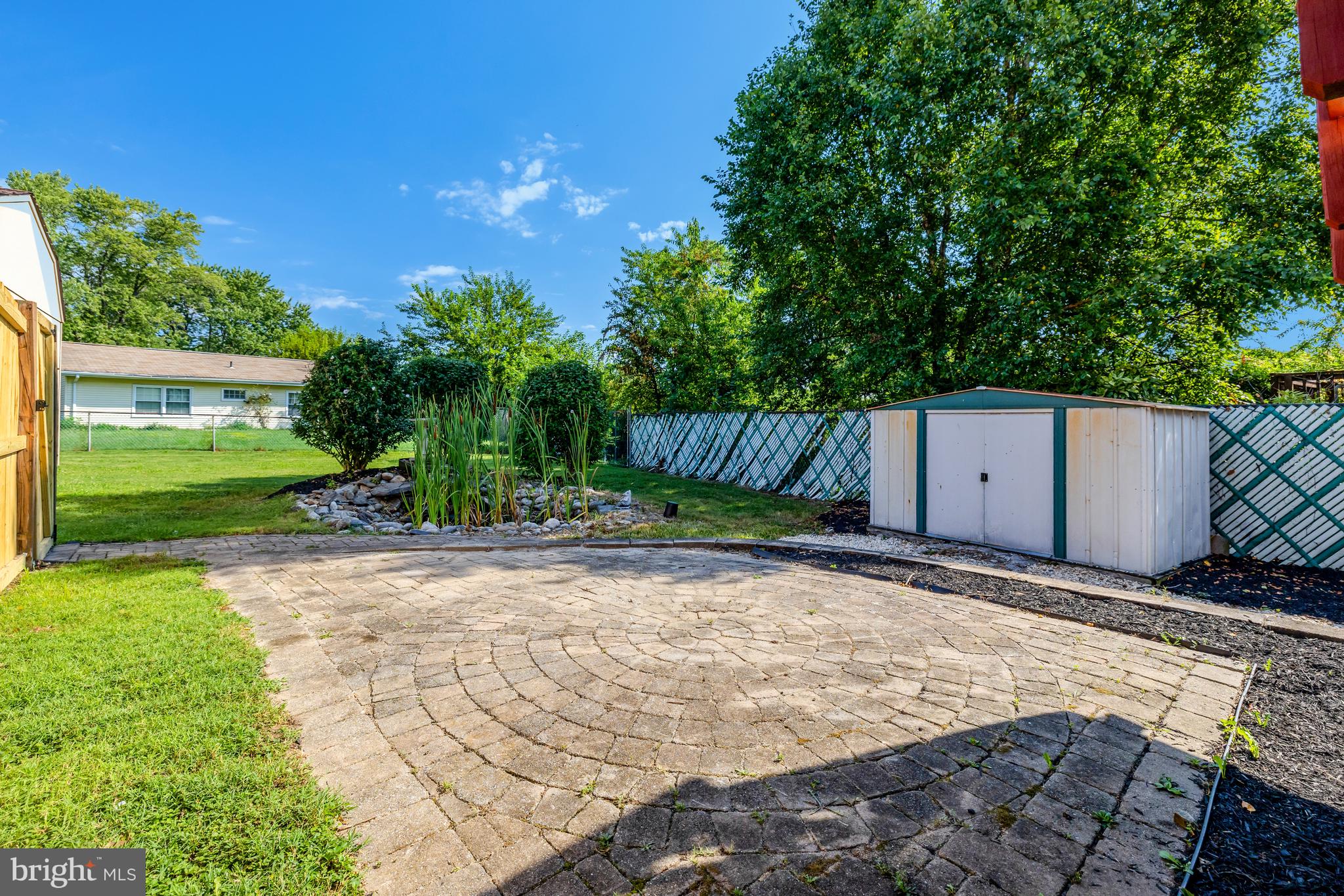 402 S Harrison Rd