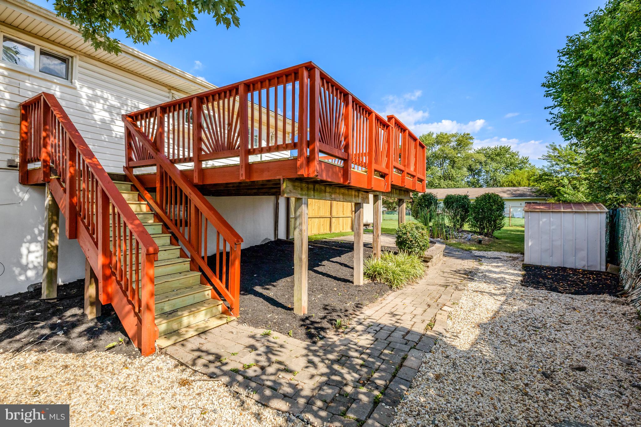 402 S Harrison Rd