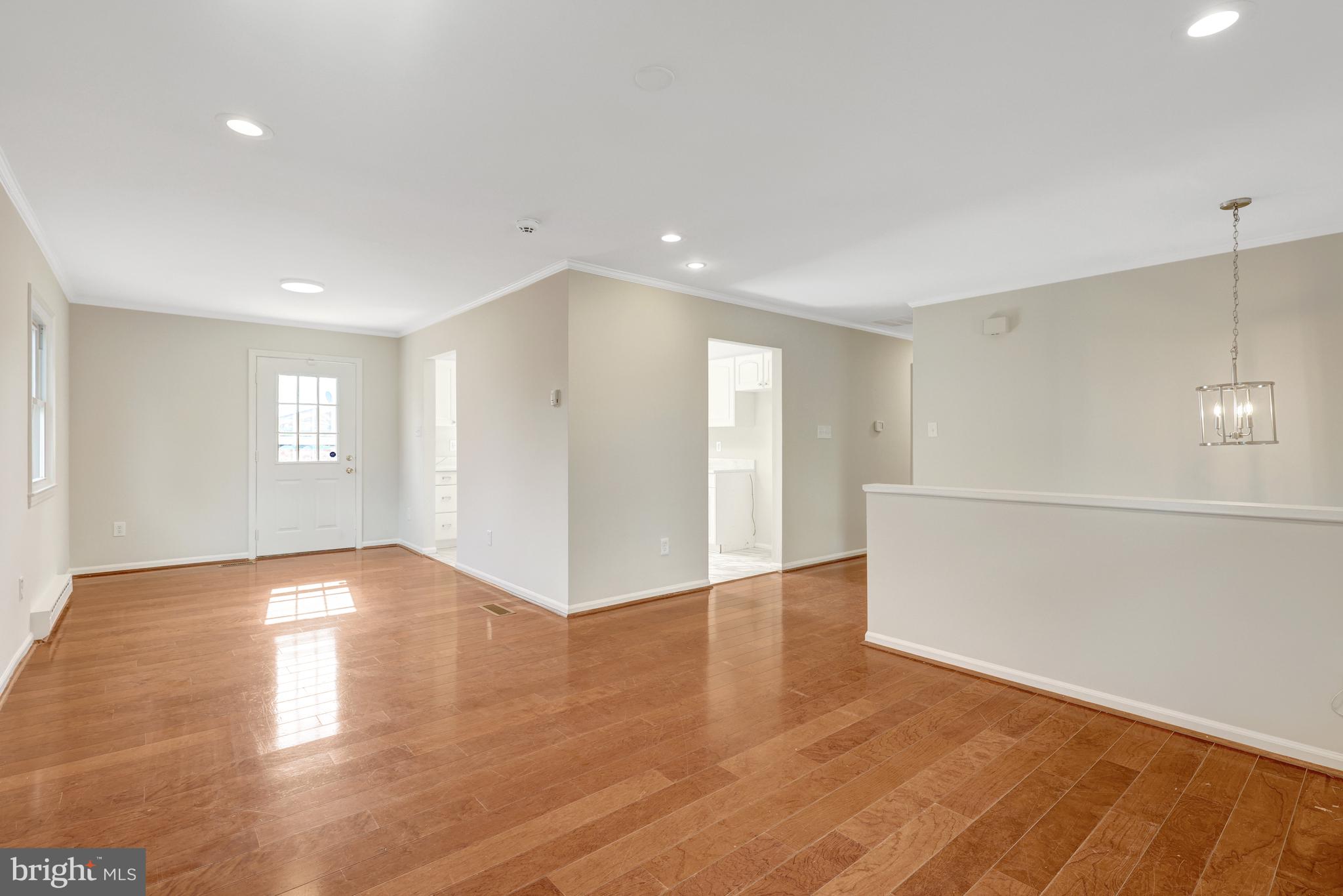 402 S Harrison Rd