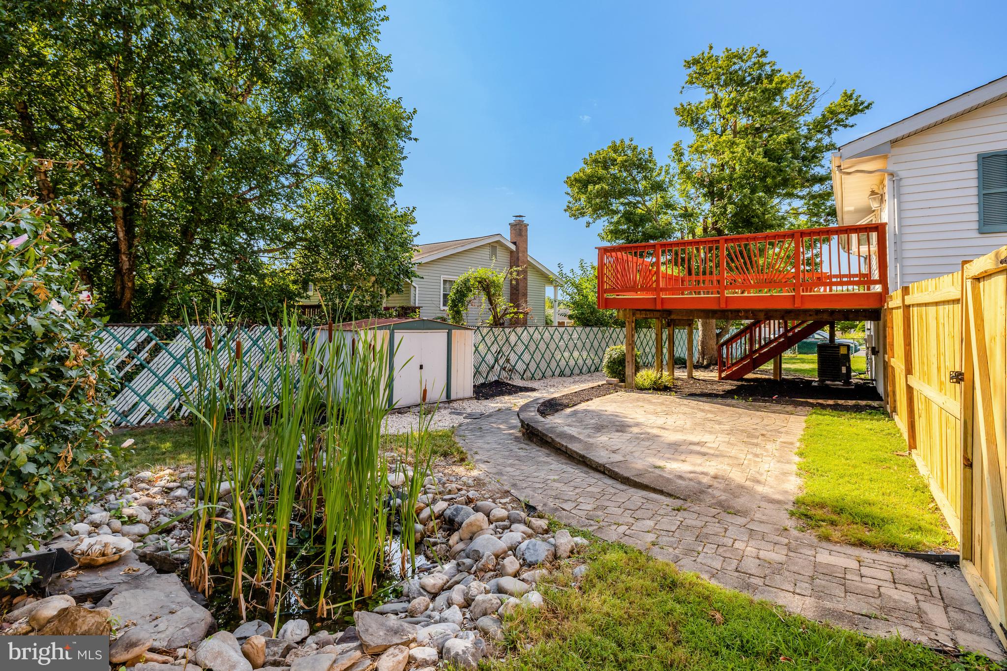 402 S Harrison Rd