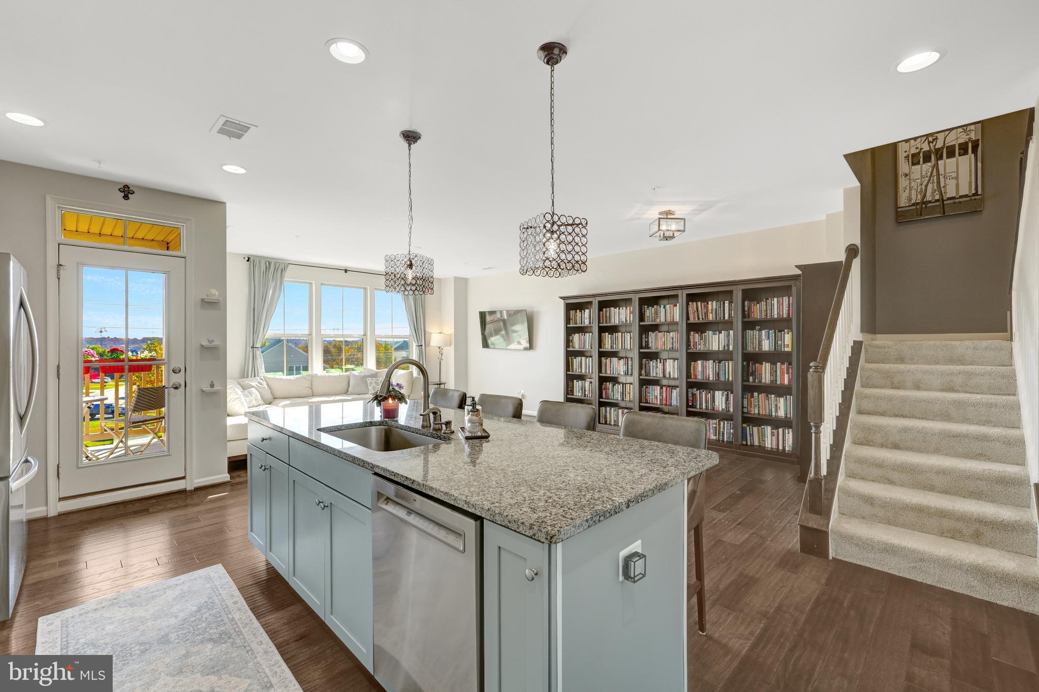 25312 TRUMPET VINE TERRACE