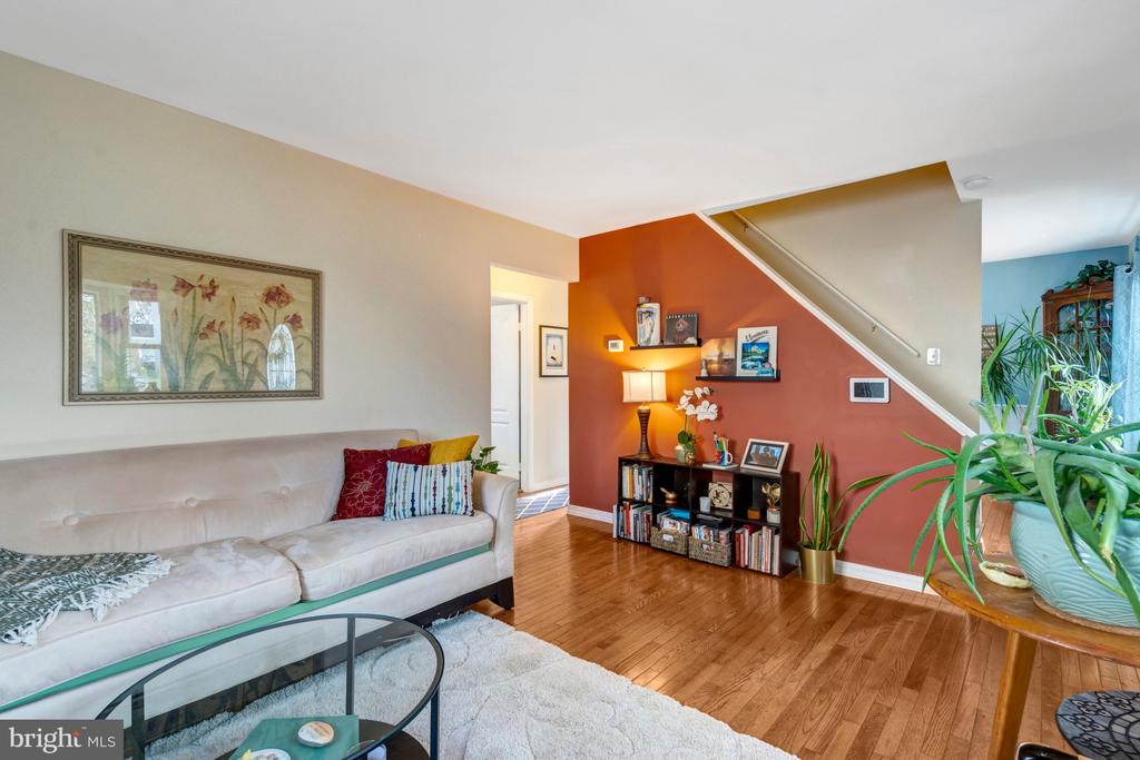 92 MEEKER COURT