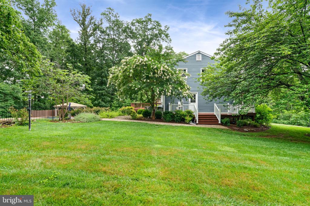 13134 Carriage Ford Rd