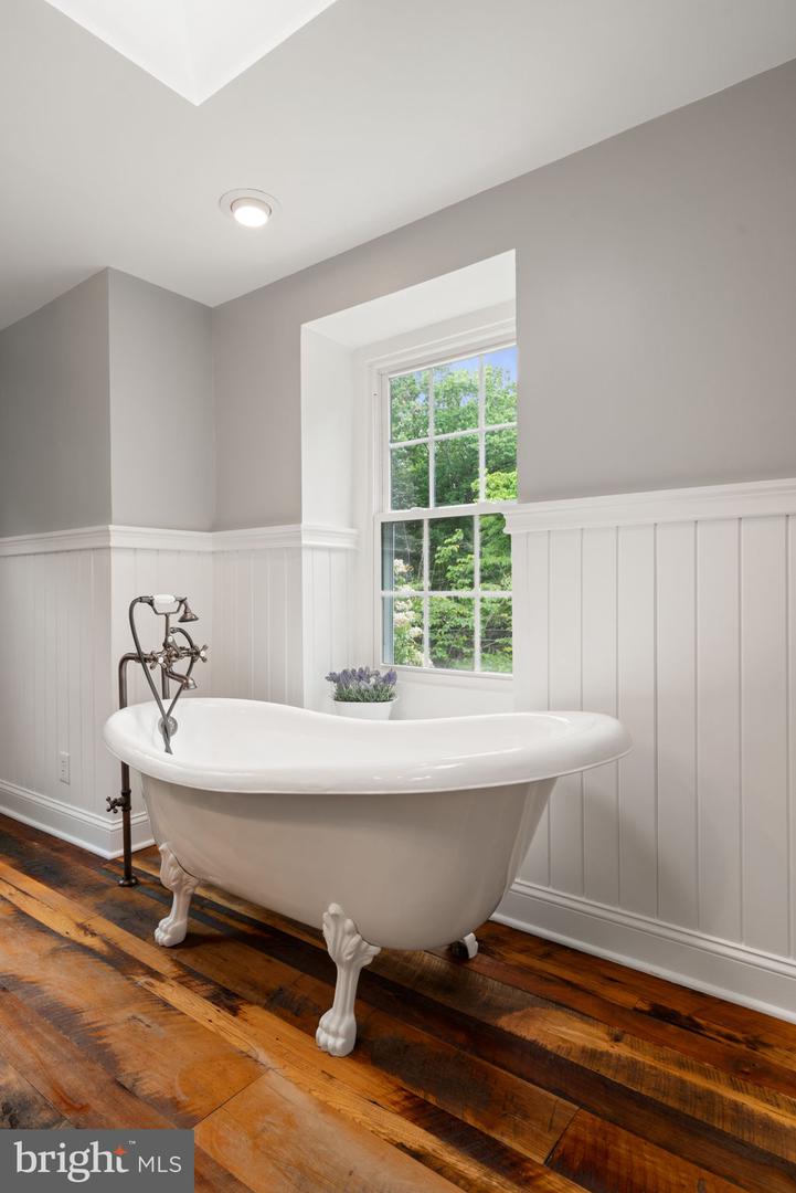 13134 Carriage Ford Rd