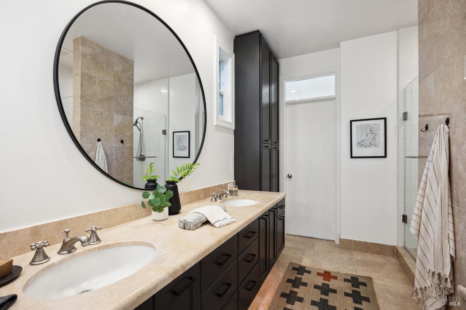 20 Cypress Hollow Dr