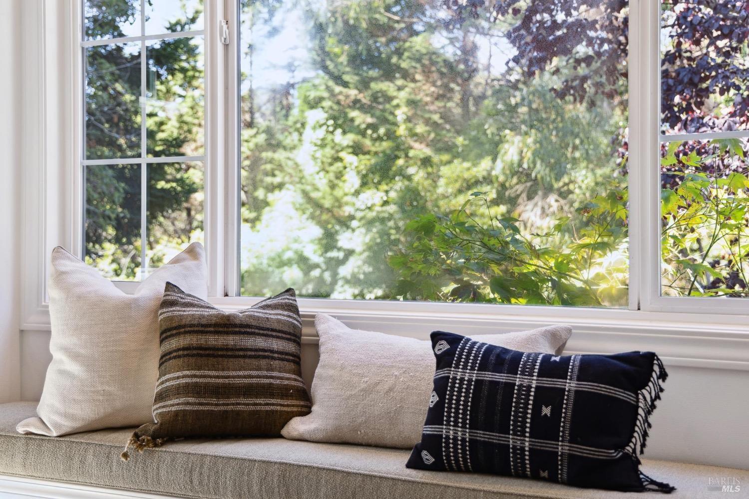 20 Cypress Hollow Dr