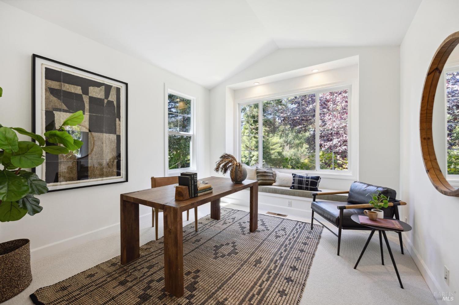 20 Cypress Hollow Dr