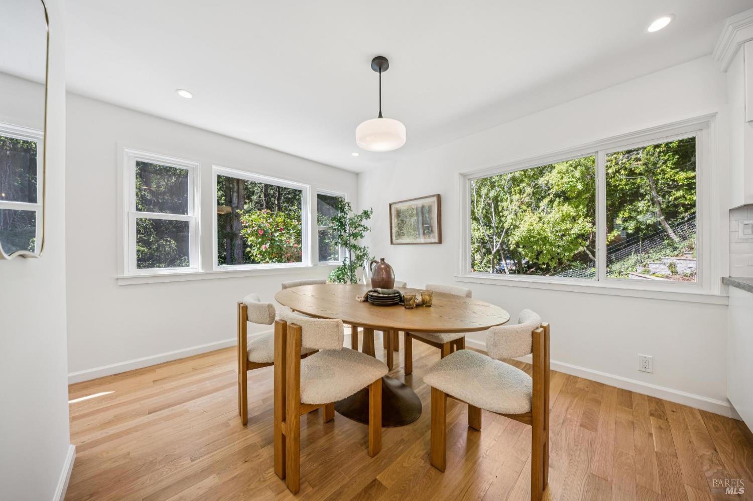 334 Blithedale Avenue W