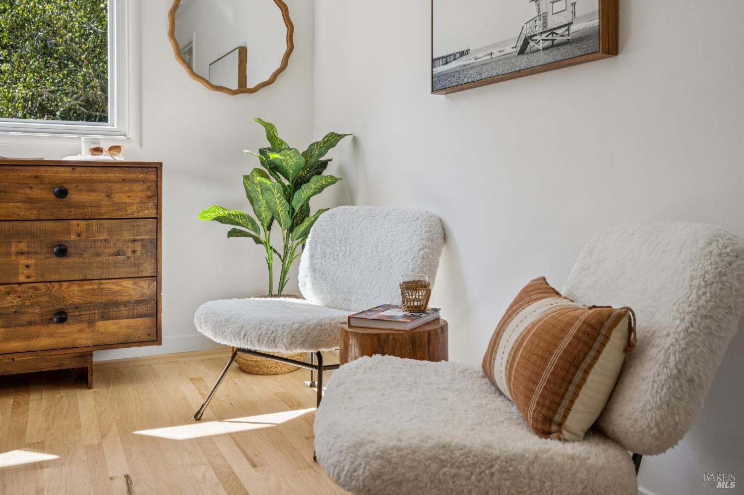 334 Blithedale Avenue W