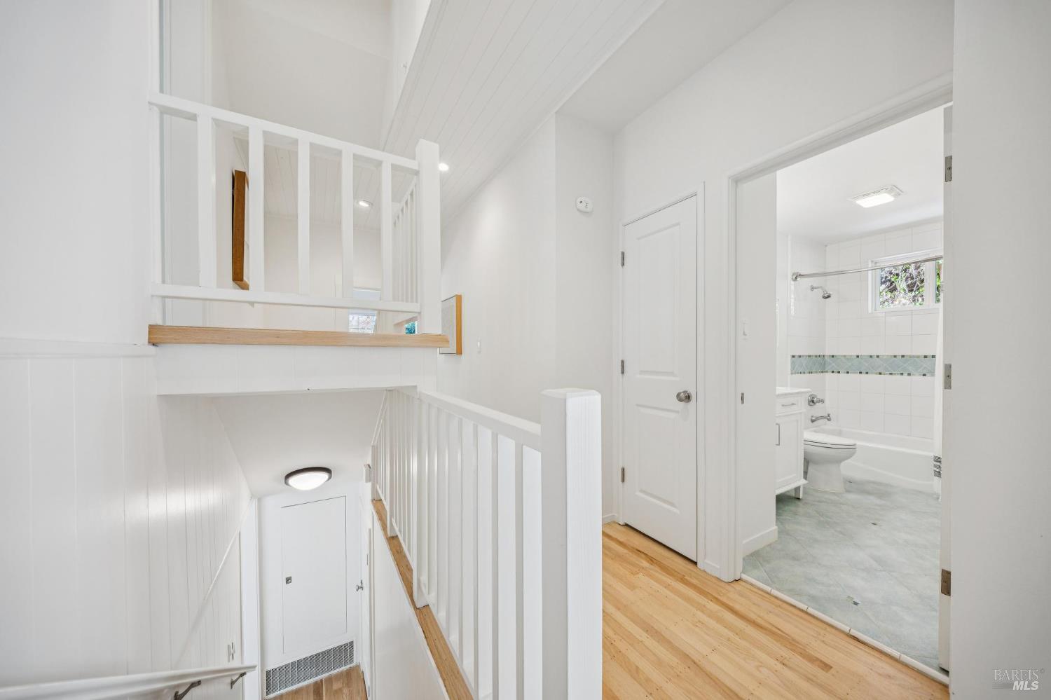 334 Blithedale Avenue W