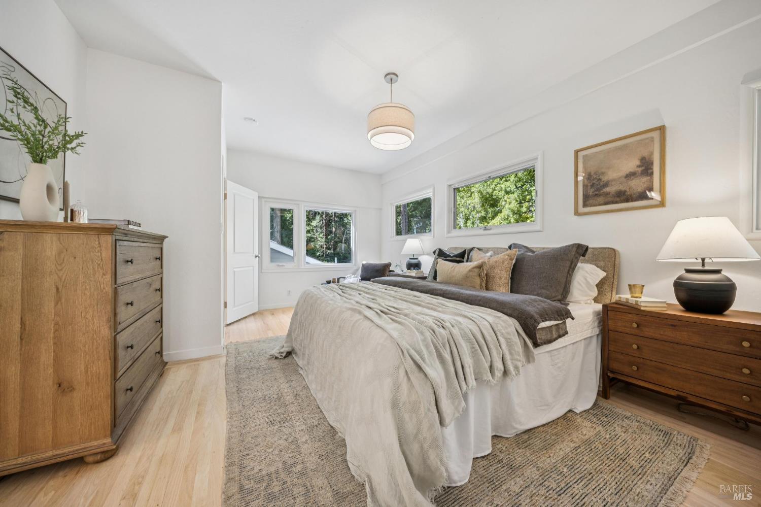 334 Blithedale Avenue W